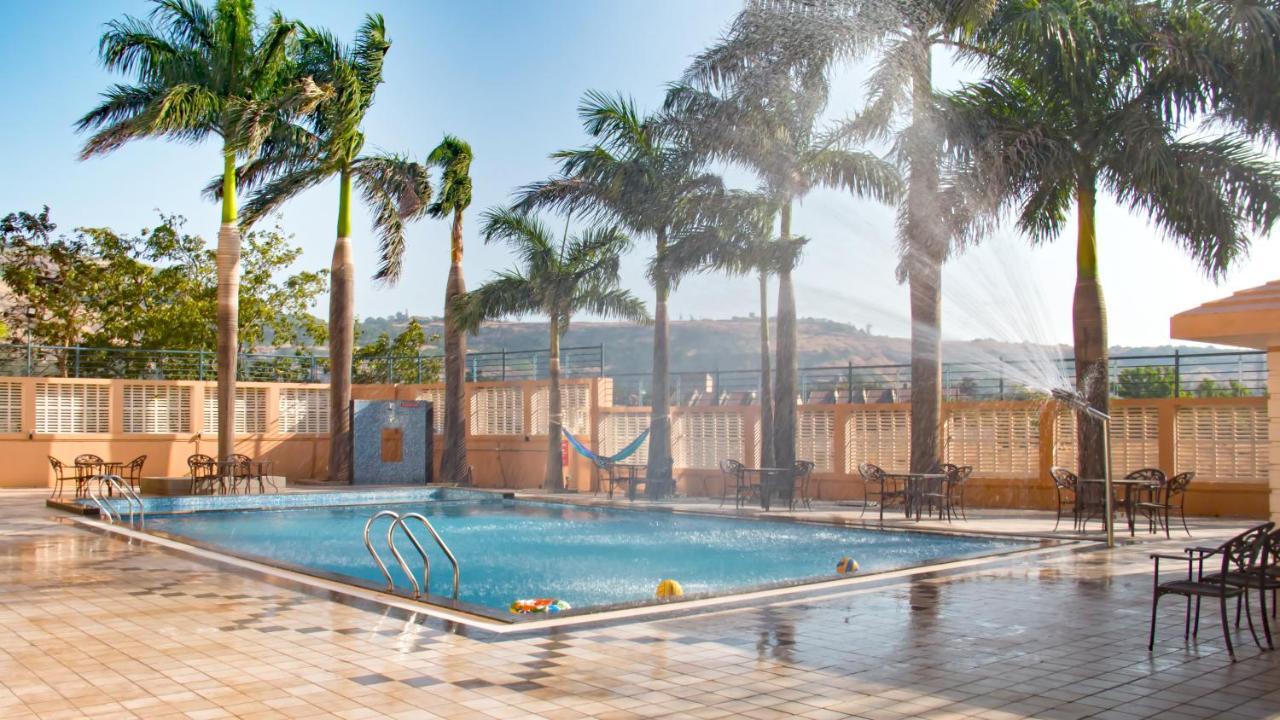 7 Apple Resort Lonavla Exterior foto
