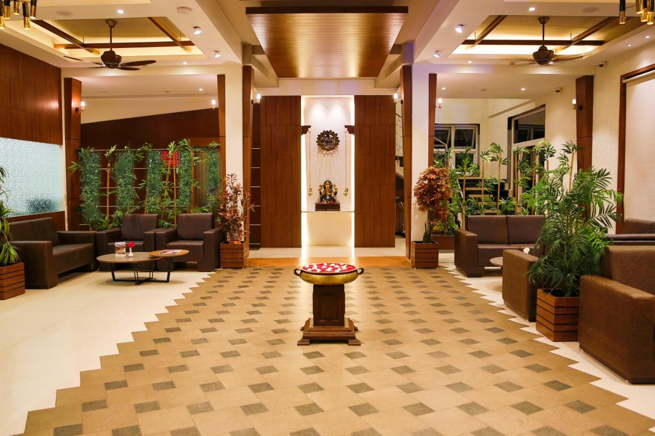 7 Apple Resort Lonavla Exterior foto