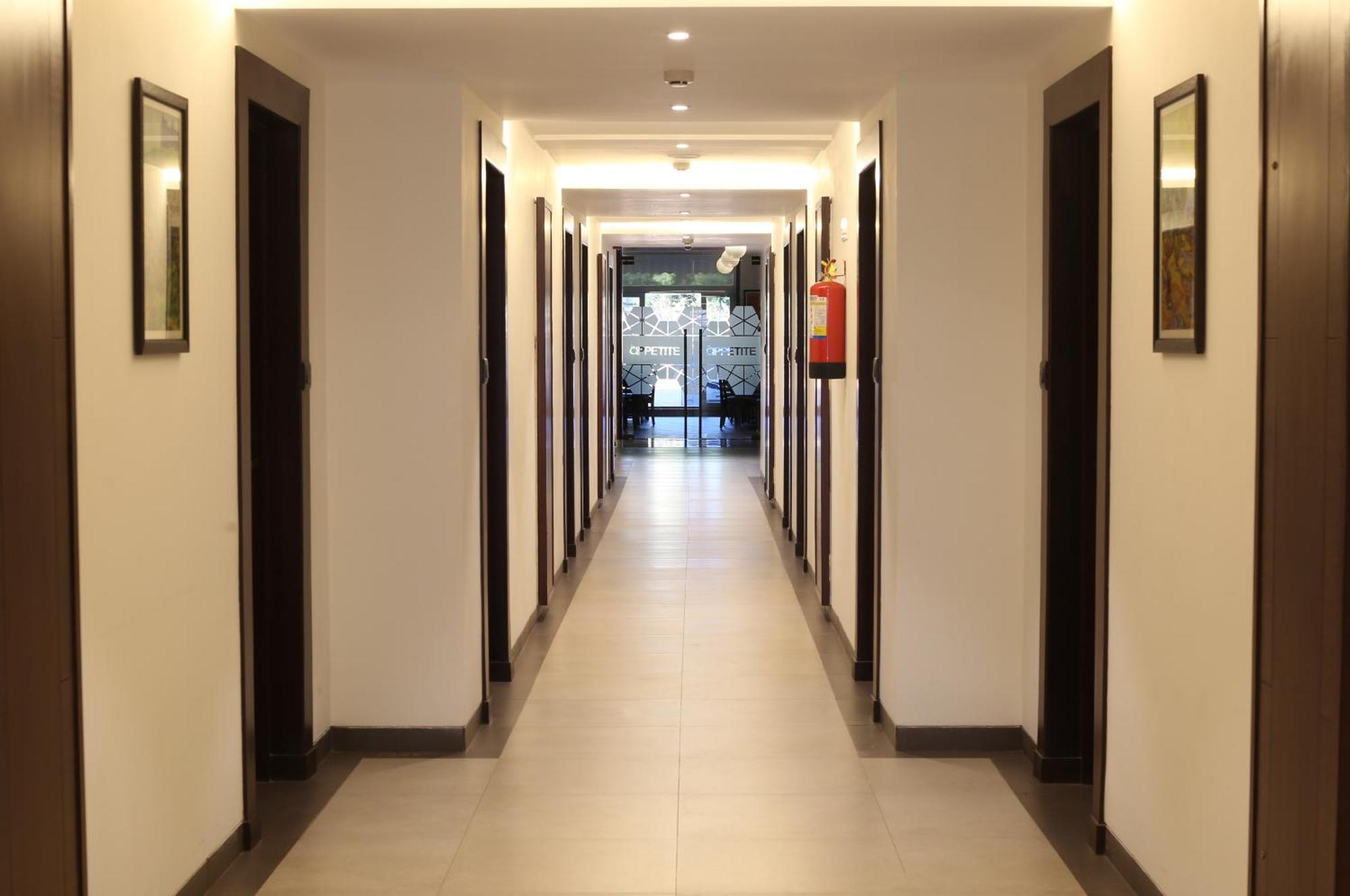 7 Apple Resort Lonavla Exterior foto