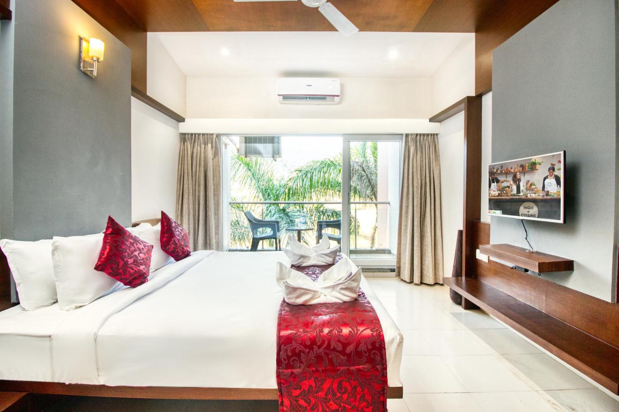 7 Apple Resort Lonavla Exterior foto
