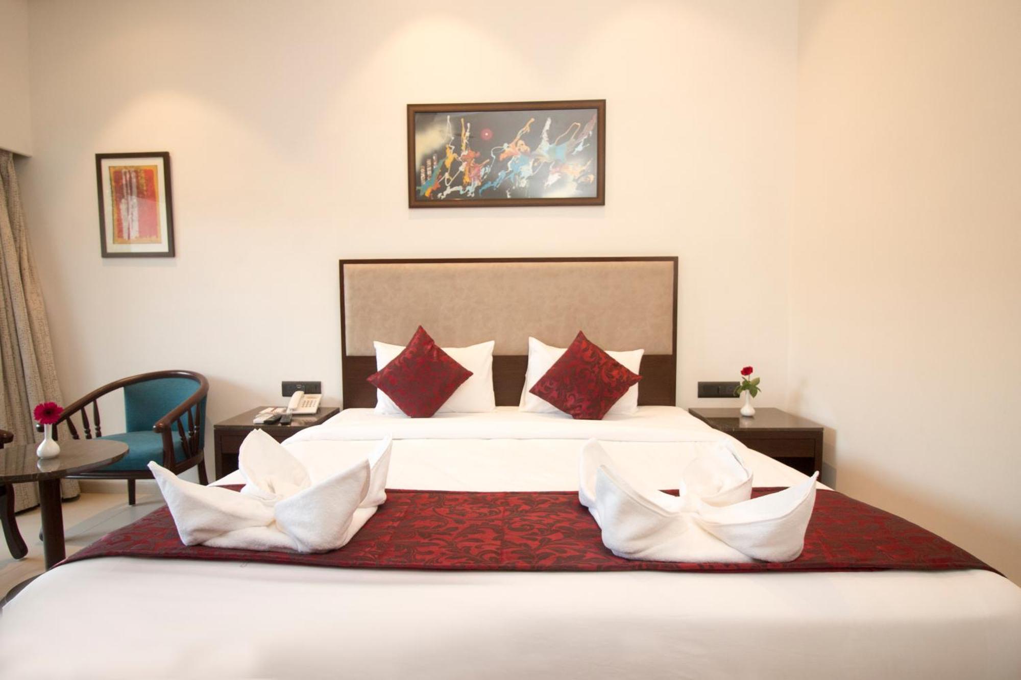 7 Apple Resort Lonavla Exterior foto